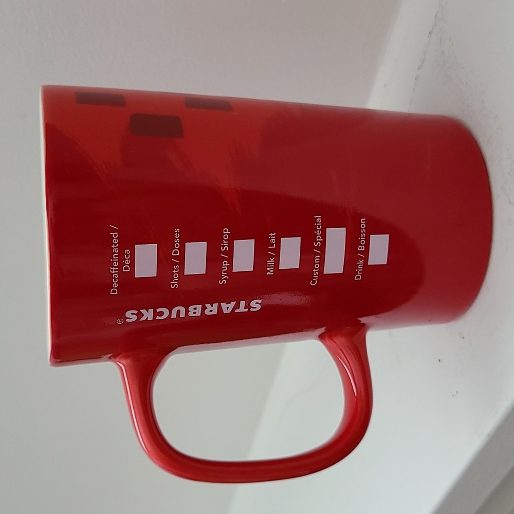 STARBUCKS 2014 Xmas Mug